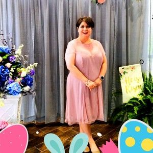 Meet your Posher, Laurie